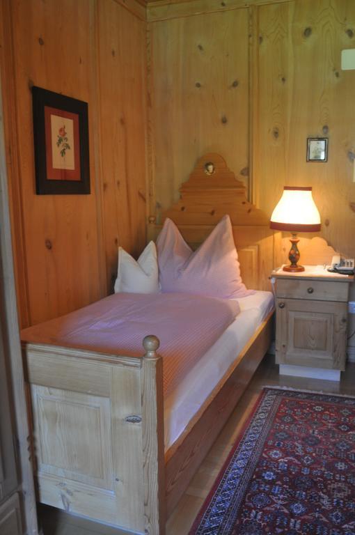 Romantikhotel Almtalhof Grünau im Almtal Esterno foto