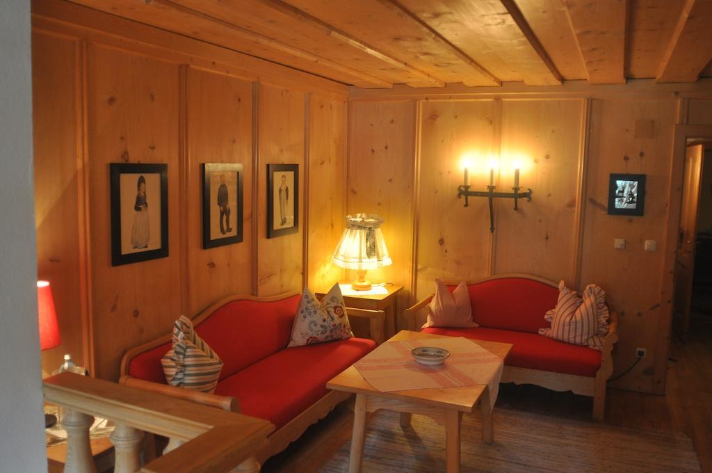 Romantikhotel Almtalhof Grünau im Almtal Camera foto